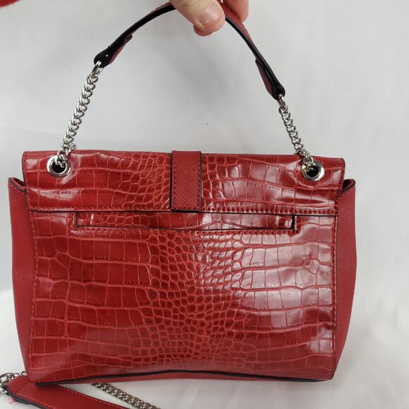 Guess Red Croc Textured Silver Chain Strap Shoulder Bag/Cross Body Purse - Picture 6 of 15